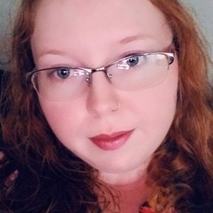 Meet your Posher, Jenn